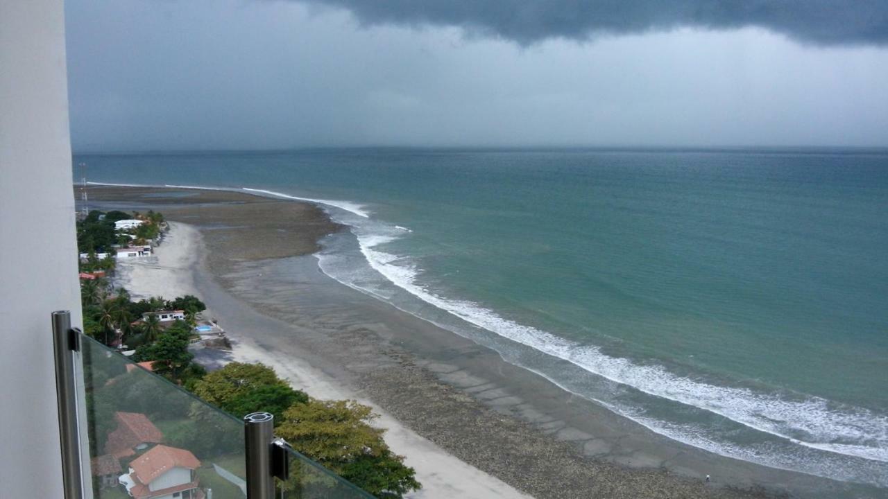 Apartamento El Palmar Residences ซานการ์ลอส ภายนอก รูปภาพ